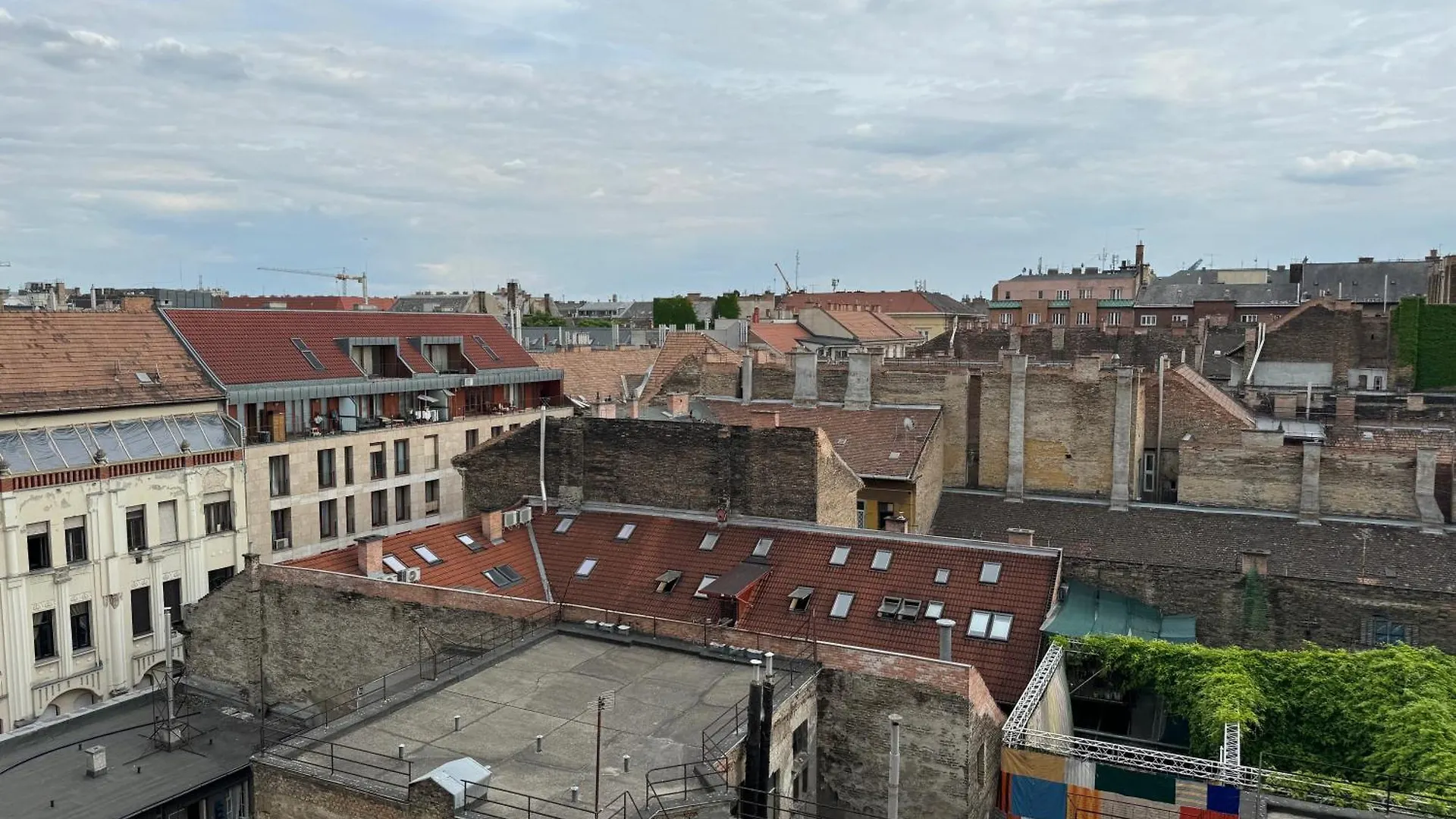 Rustic Downtown Apartment 106 M2 Budapest 0*,  Hungary