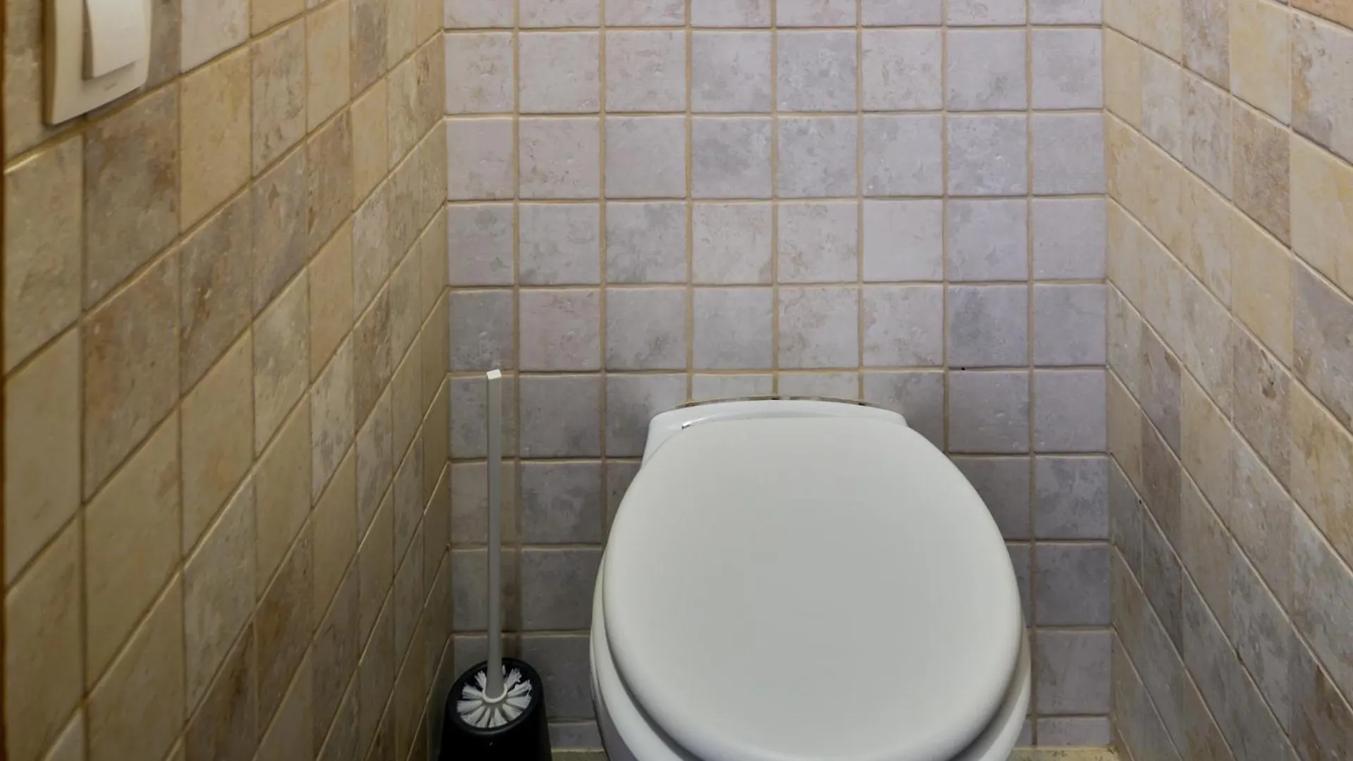Rustic Downtown Apartment 106 M2 Budapest 0*,  Hungary